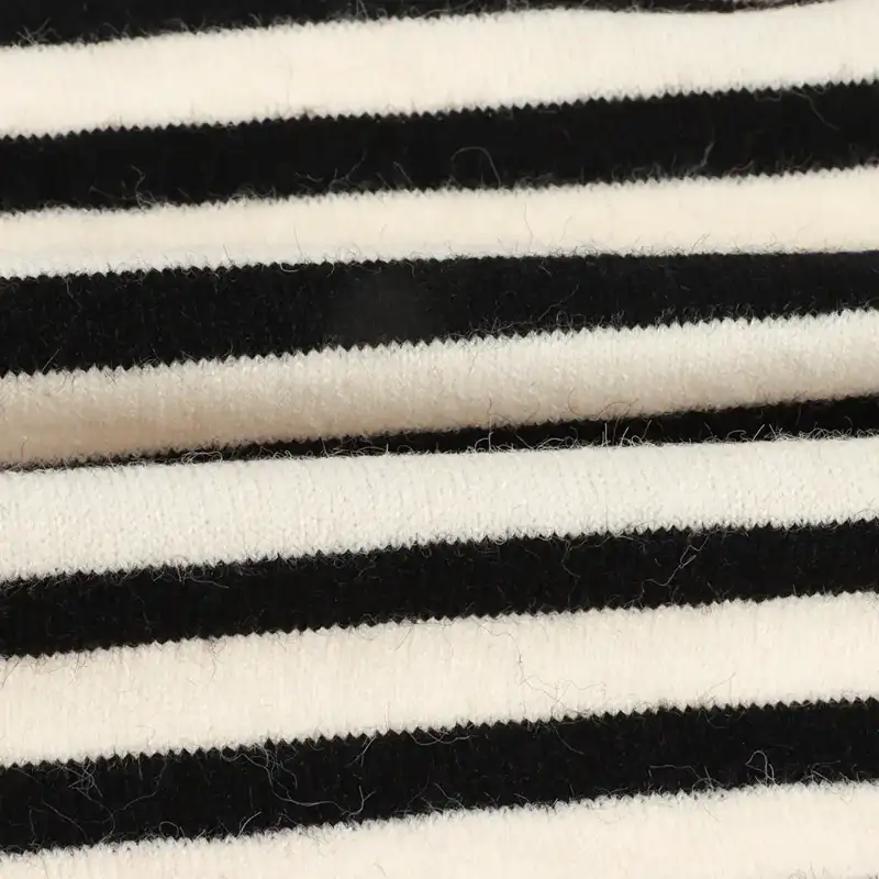 China Yarn for Open Cardigan (Sweater),Round Neck Pullover (Sweater),Hoodie  (Sweater) Mossy Yarn Fancy Yarn Acrylic Polyester Spandex BLUE color buy from China wholesaler bulk order at wholesale price free worldwide shipping Alibaba