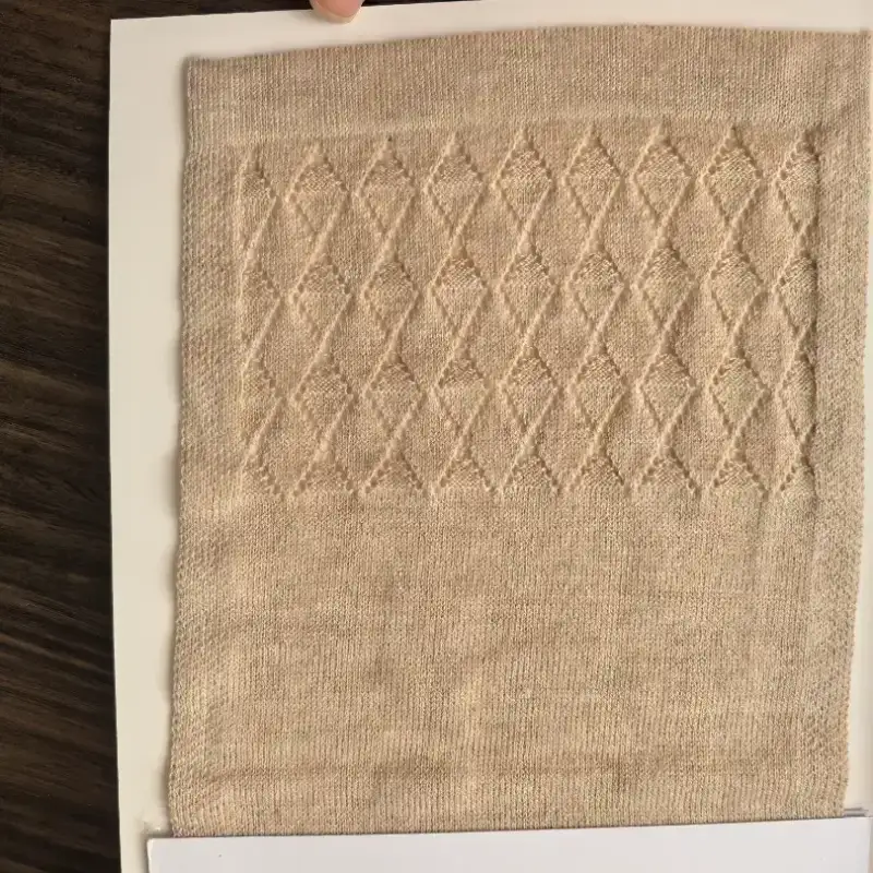 China Yarn for Open Cardigan (Sweater) Worsted Spun Regular Yarn BCI Cotton Cashmere 米白 color buy from China wholesaler bulk order at wholesale price free worldwide shipping Alibaba