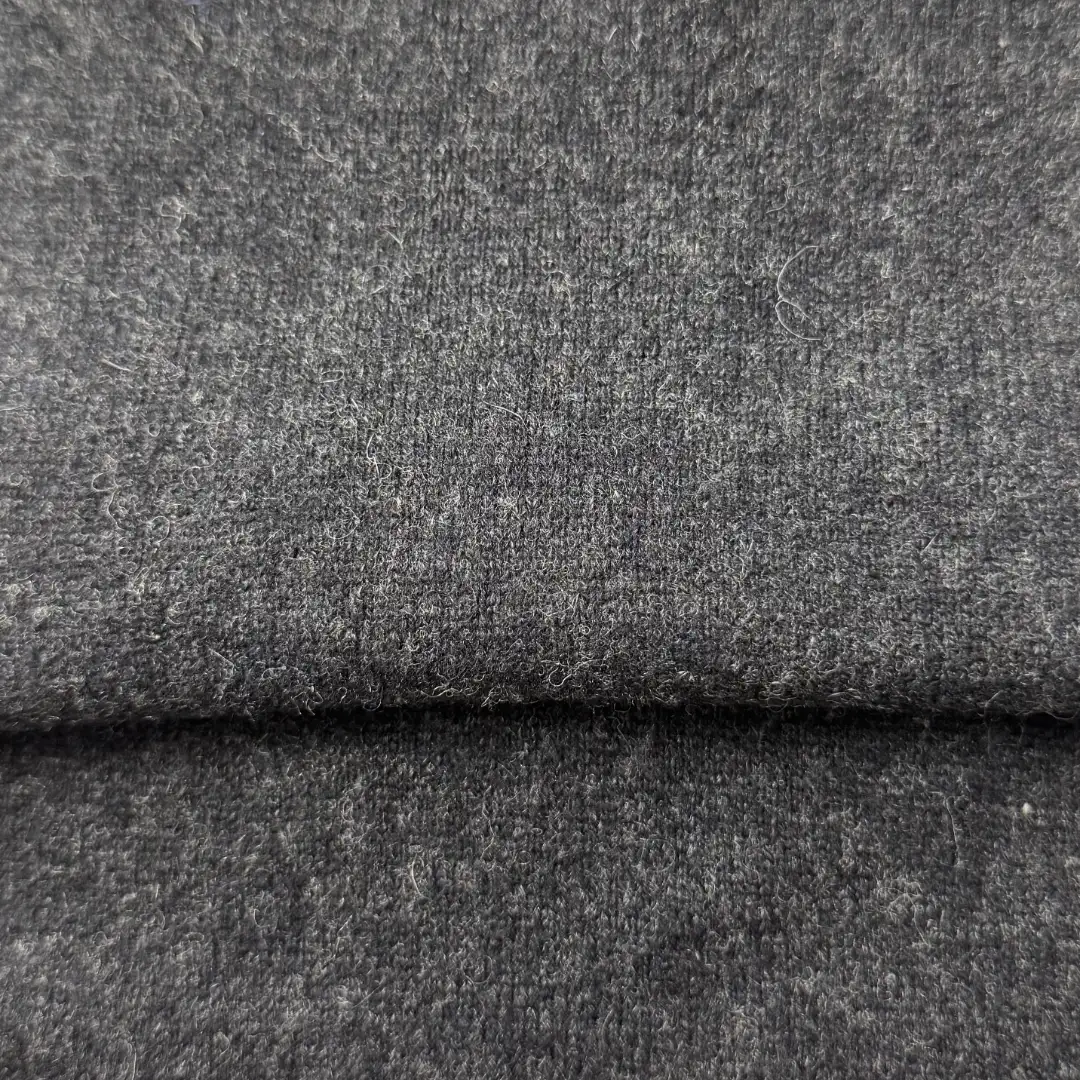 China Yarn for Ladies Vest (Sweater),Men’s Vest (Sweater),Skirt (Sweater) Woollen Spun Regular Yarn Acrylic Wool brown color buy from China wholesaler bulk order at wholesale price free worldwide shipping Alibaba