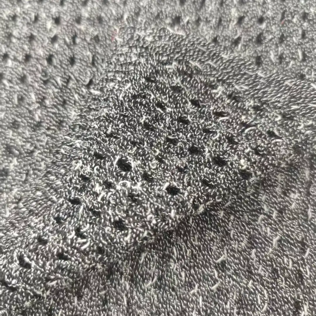China Yarn for Open Cardigan (Sweater),Full-Zipper Cardigan (Sweater),Half-Zipper Cardigan (Sweater),Polo T-shirt (Sweater) Core Spun Yarn Regular Yarn Cotton Polyester Gray color buy from China wholesaler bulk order at wholesale price free worldwide shipping Alibaba