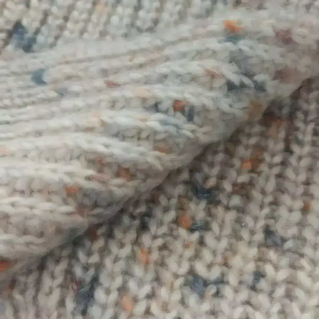 China Yarn for Ladies Vest (Sweater),Men’s Vest (Sweater),Open Cardigan (Sweater),Full-Zipper Cardigan (Sweater),Half-Zipper Cardigan (Sweater),Shirt Long Sleeve Button (Sweater) Air Spun Yarn Fancy Yarn Acrylic Cotton Wool Beige/neon color buy from China wholesaler bulk order at wholesale price free worldwide shipping Alibaba