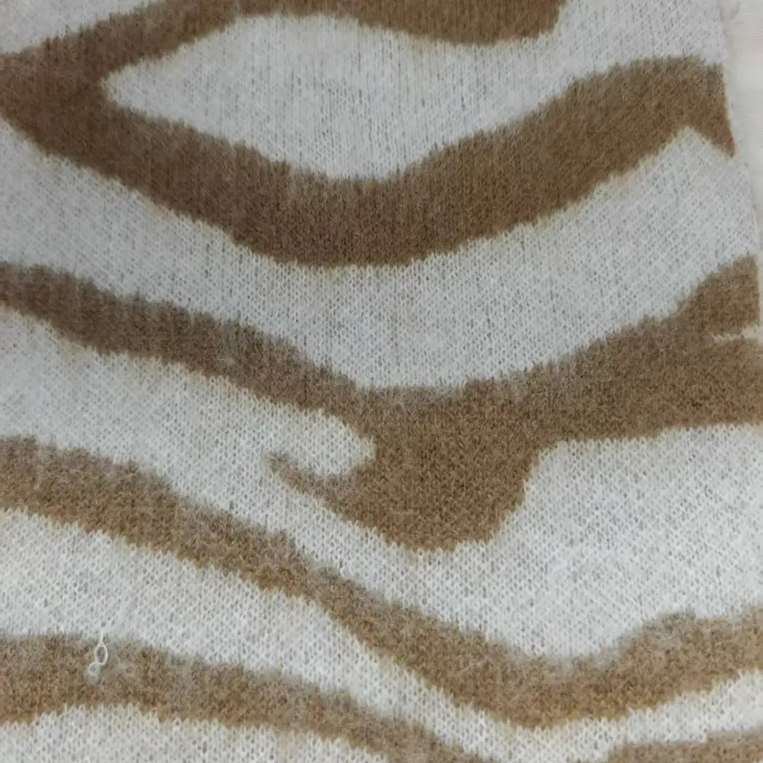 China Yarn for Ladies Vest (Sweater),Roll Neck Jumper (Sweater),Single Button Cardigan (Sweater,Polo Cropped Vest (Sweater) POLO Mossy Yarn Fancy Yarn Wool Acrylic Nylon Orange，white，Brown color buy from China wholesaler bulk order at wholesale price free worldwide shipping Alibaba