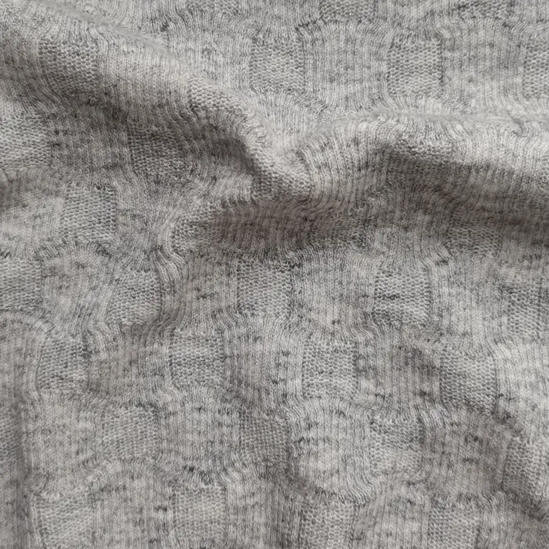 China Yarn for Ladies Vest (Sweater),Men’s Vest (Sweater),Round Neck Pullover (Sweater),Crew Neck Pullover (Sweater),Kids Crew-Neck Cardigan (Sweater),Roll Neck Jumper (Sweater) Ring Spun Regular Yarn Cotton Grey Mel color buy from China wholesaler bulk order at wholesale price free worldwide shipping Alibaba