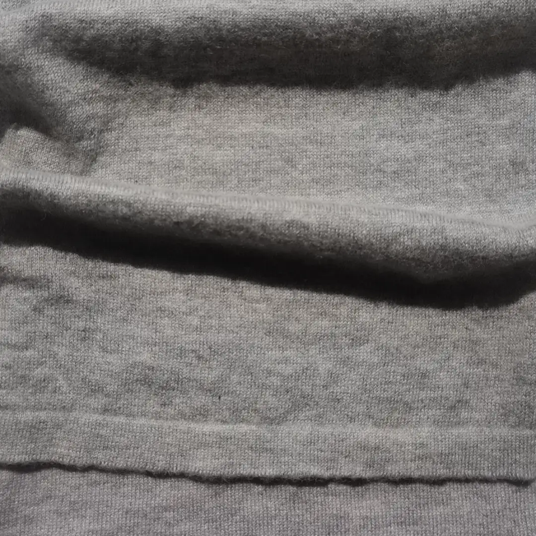 China Yarn for Ladies Vest (Sweater),Men’s Vest (Sweater),Knitted Jacket (Sweater),Round Neck Pullover (Sweater),Crew Neck Pullover (Sweater),Kids Crew-Neck Cardigan (Sweater),Roll Neck Jumper (Sweater) Worsted Spun Regular Yarn RWS Wool Re-nylon Grey Mel/Dark Grey color buy from China wholesaler bulk order at wholesale price free worldwide shipping Alibaba