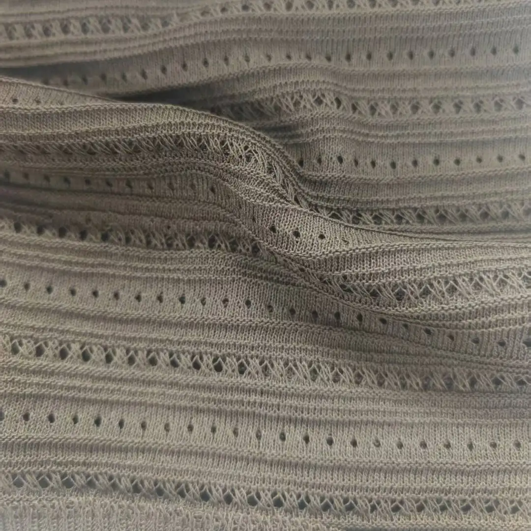 China Yarn for Full-Zipper Cardigan (Sweater),Half-Zipper Cardigan (Sweater),Shirt Long Sleeve Button (Sweater),T-shirt (Sweater) Core Spun Yarn Regular Yarn Rayon Nylon Green color buy from China wholesaler bulk order at wholesale price free worldwide shipping Alibaba