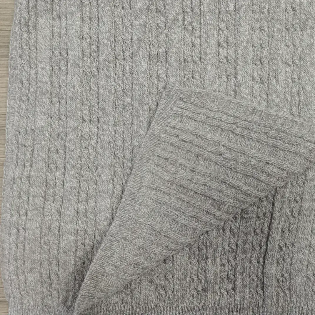 China Yarn for Ladies Vest (Sweater),Open Cardigan (Sweater),Round Neck Pullover (Sweater),Crop Top Pullover (Sweater),Polo T-shirt (Sweater),Kids Crew-Neck Cardigan (Sweater) Linen Spun Regular Yarn Cotton Linen Camel14-4201TCX color buy from China wholesaler bulk order at wholesale price free worldwide shipping Alibaba