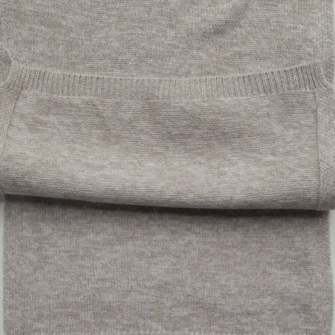 China Yarn for Ladies Vest (Sweater),Men’s Vest (Sweater),Open Cardigan (Sweater),Half-Zipper Cardigan (Sweater),Knitted Jacket (Sweater),Round Neck Pullover (Sweater),Crew Neck Pullover (Sweater),Kids Crew-Neck Cardigan (Sweater) Mossy Yarn Fancy Yarn Polyester Nylon Camel/Grey/Colorful color buy from China wholesaler bulk order at wholesale price free worldwide shipping Alibaba