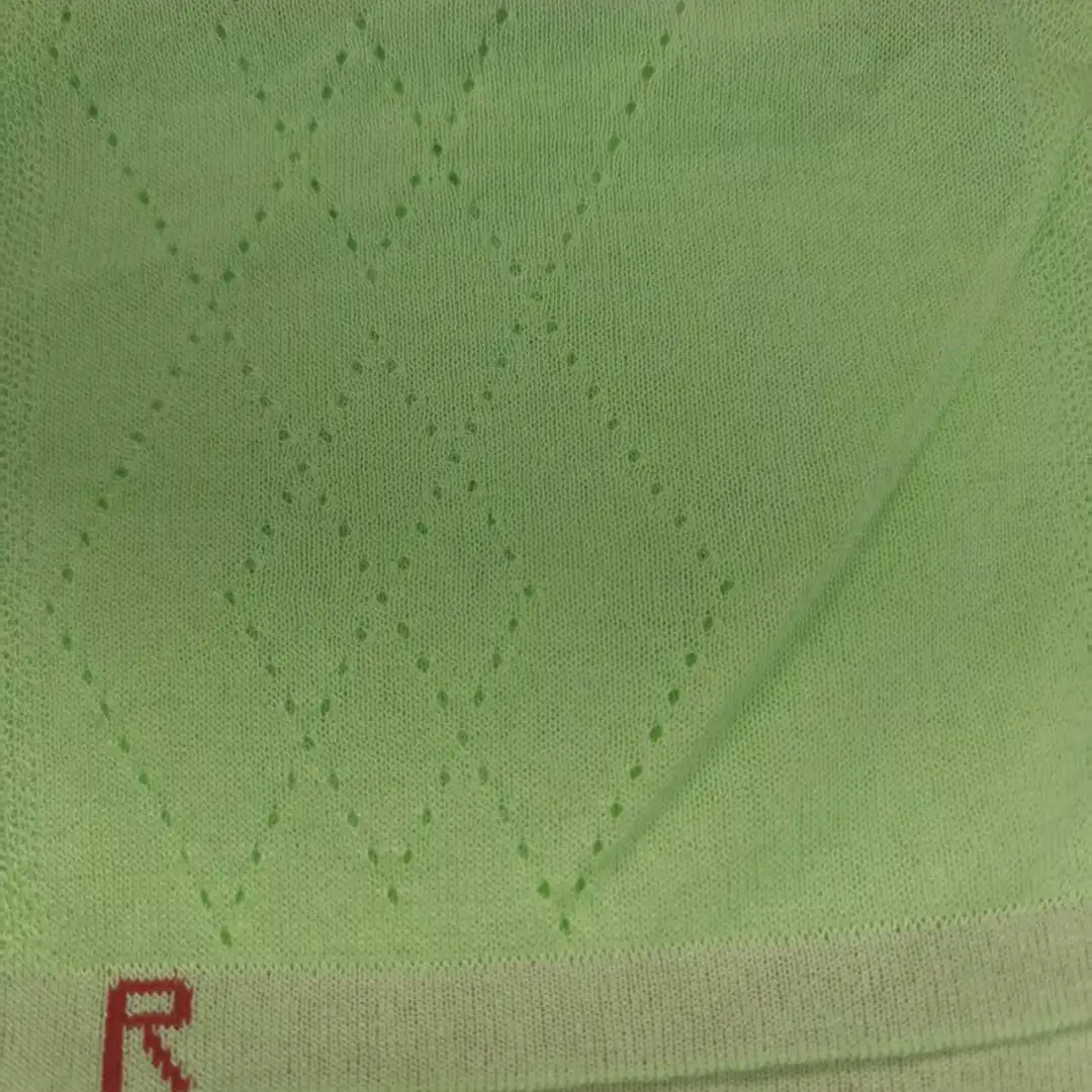 China Yarn for Knitted Leggings (Sweater),Knitted Trousers (Sweater),Skirt (Sweater),Kids Bow Tie-Front Vest (Sweater) Worsted Spun Regular Yarn Viscose Nylon Green color buy from China wholesaler bulk order at wholesale price free worldwide shipping Alibaba