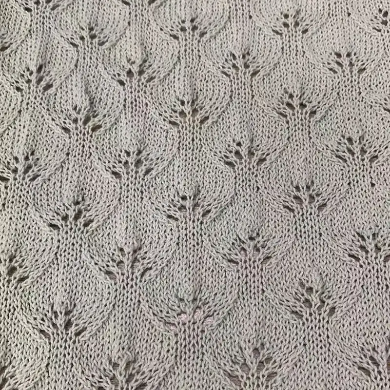 China Yarn for Open Cardigan (Sweater),Half-Zipper Cardigan (Sweater),Round Neck Pullover (Sweater),T-shirt (Sweater),Polo T-shirt (Sweater) Core Spun Yarn Regular Yarn Cotton Recycled Polyester 浅绿 color buy from China wholesaler bulk order at wholesale price free worldwide shipping Alibaba