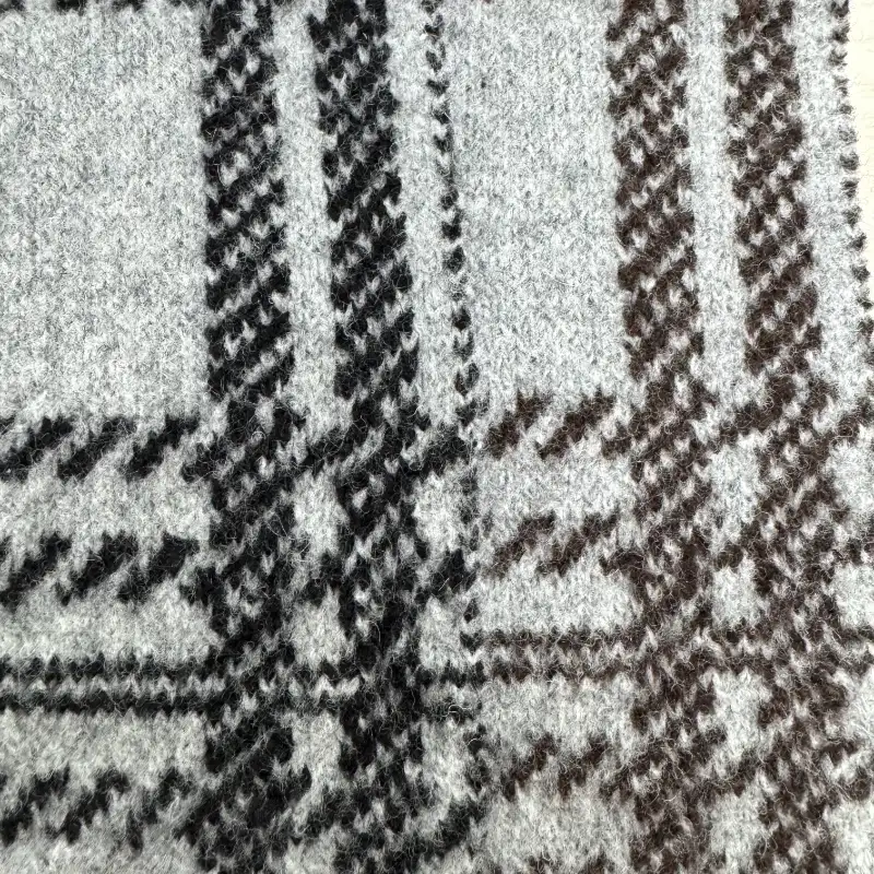 China Yarn for Ladies Vest (Sweater),Men’s Vest (Sweater),Open Cardigan (Sweater),Half-Zipper Cardigan (Sweater),U-Neck Cardigan (Sweater) Mossy Yarn Fancy Yarn Recycled Polyester Polyester Acrylic Wool Spandex Gray Brown color buy from China wholesaler bulk order at wholesale price free worldwide shipping Alibaba