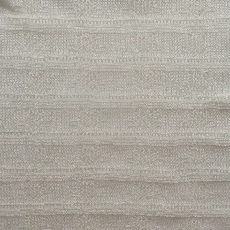 China Yarn for Ladies Vest (Sweater),Men’s Vest (Sweater),Round Neck Pullover (Sweater),Crew Neck Pullover (Sweater),Kids Crew-Neck Cardigan (Sweater) Worsted Spun Regular Yarn Tencel Cotton Silk Ivory color buy from China wholesaler bulk order at wholesale price free worldwide shipping Alibaba