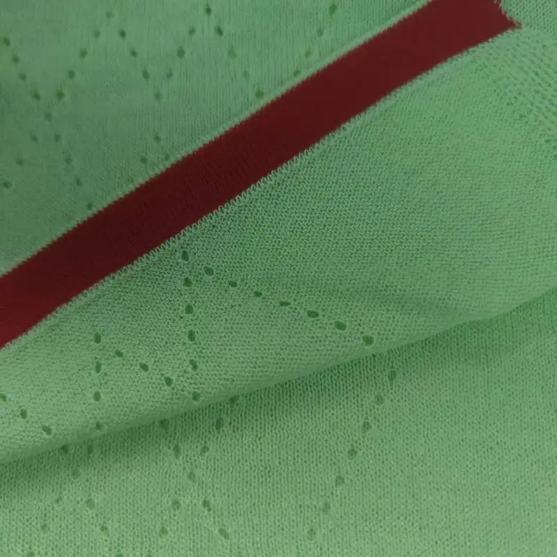 China Yarn for Knitted Leggings (Sweater),Knitted Trousers (Sweater),Skirt (Sweater),Kids Bow Tie-Front Vest (Sweater) Worsted Spun Regular Yarn Viscose Nylon Green color buy from China wholesaler bulk order at wholesale price free worldwide shipping Alibaba