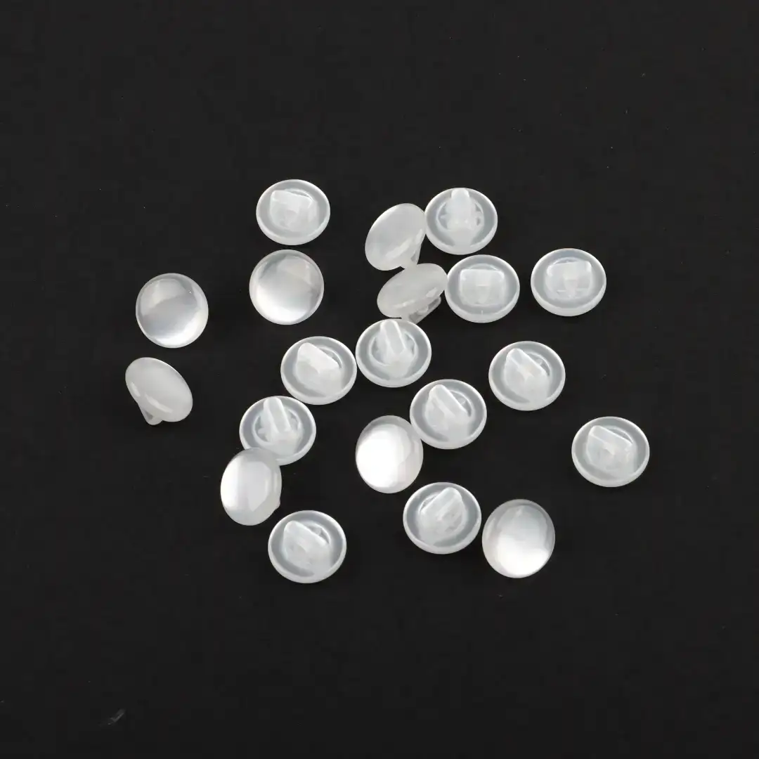White 1 holes Resin Button for Polo Shirt buy garments accessories in bulk from China wholesaler at wholesale price free worldwide shipping Alibaba