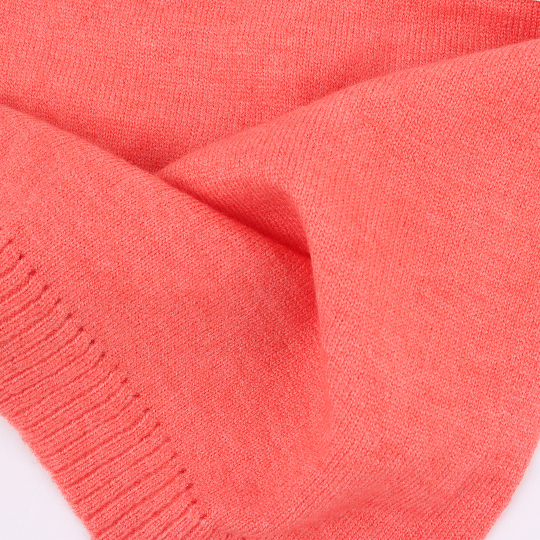 China Yarn for Ladies Vest (Sweater),Crop Top Pullover (Sweater),Dresses (Cardigan Button) (Sweater) Core Spun Yarn Regular Yarn Viscose PBT Red color buy from China wholesaler bulk order at wholesale price free worldwide shipping Alibaba
