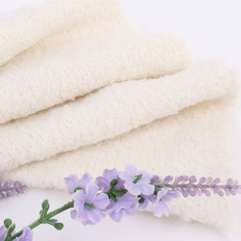 China Yarn for Half-Zipper Cardigan (Sweater),Knitted Trousers (Sweater),Knitted Jacket (Sweater) Boucle Yarn Fancy Yarn Polyester Recycled Polyester Spandex Off White color buy from China wholesaler bulk order at wholesale price free worldwide shipping Alibaba