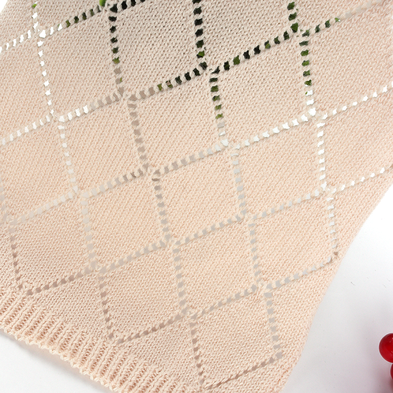 China Yarn for Polo T-shirt (Sweater),Crew Neck Pullover (Sweater),Half-Zipper Cardigan (Sweater) Ring Spun Regular Yarn Cotton Beige color buy from China wholesaler bulk order at wholesale price free worldwide shipping Alibaba