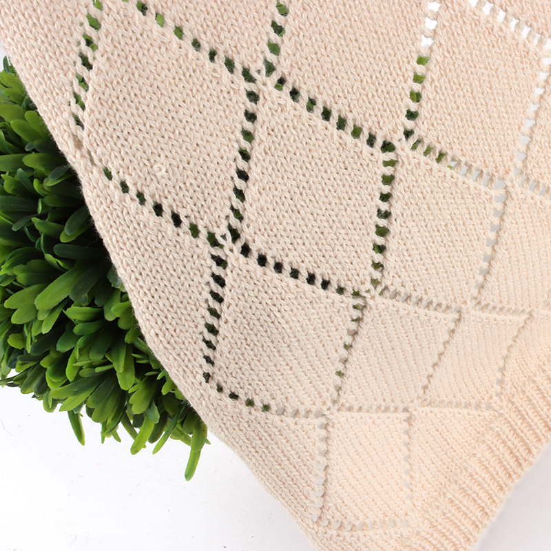 China Yarn for Polo T-shirt (Sweater),Crew Neck Pullover (Sweater),Half-Zipper Cardigan (Sweater) Ring Spun Regular Yarn Cotton Beige color buy from China wholesaler bulk order at wholesale price free worldwide shipping Alibaba