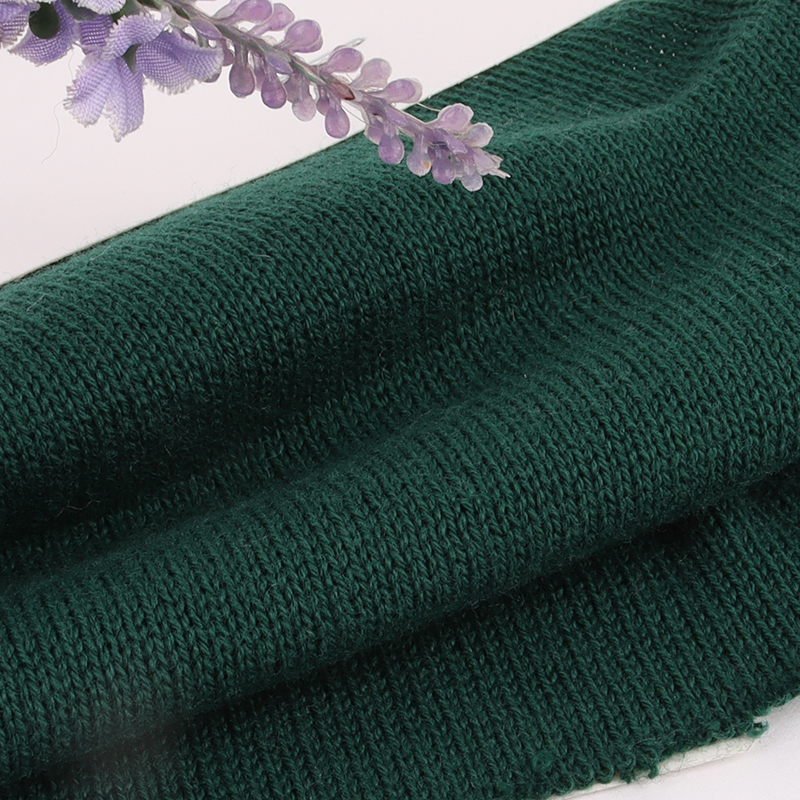 China Yarn for Shirt Long Sleeve Button (Sweater),Polo T-shirt (Sweater),Hoodie  (Sweater) Ring Spun Regular Yarn Cotton Recycled Polyester Green color buy from China wholesaler bulk order at wholesale price free worldwide shipping Alibaba