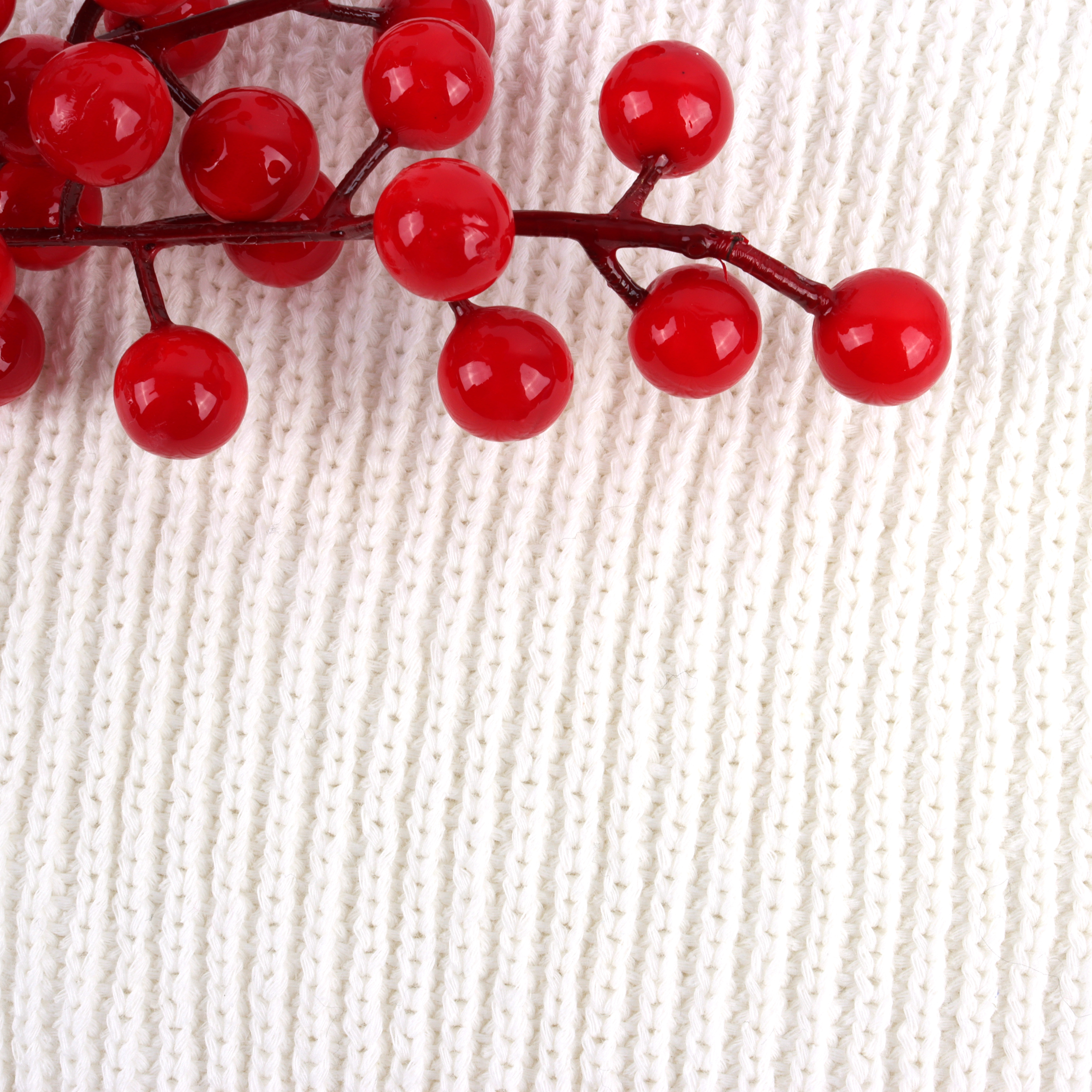 China Yarn for Dresses (Cardigan Button) (Sweater),Ladies Vest (Sweater)  Tubular Tape Yarn Fancy Yarn Cotton White color buy from China wholesaler bulk order at wholesale price free worldwide shipping Alibaba