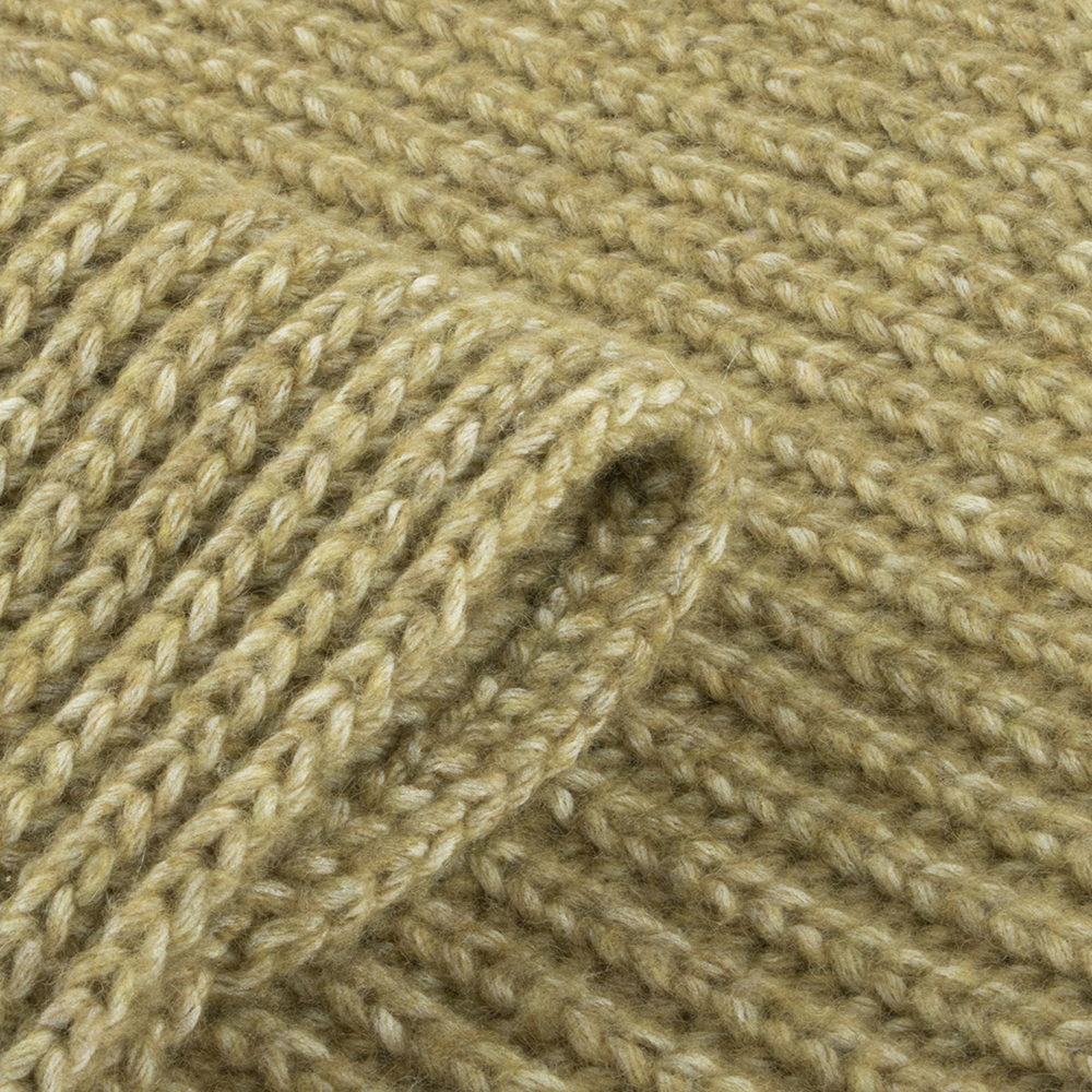 China Yarn for Hoodie  (Sweater),Polo T-shirt (Sweater), Full-Zipper Cardigan (Sweater) Air Spun Yarn Fancy Yarn Polyester Nylon green color buy from China wholesaler bulk order at wholesale price free worldwide shipping Alibaba