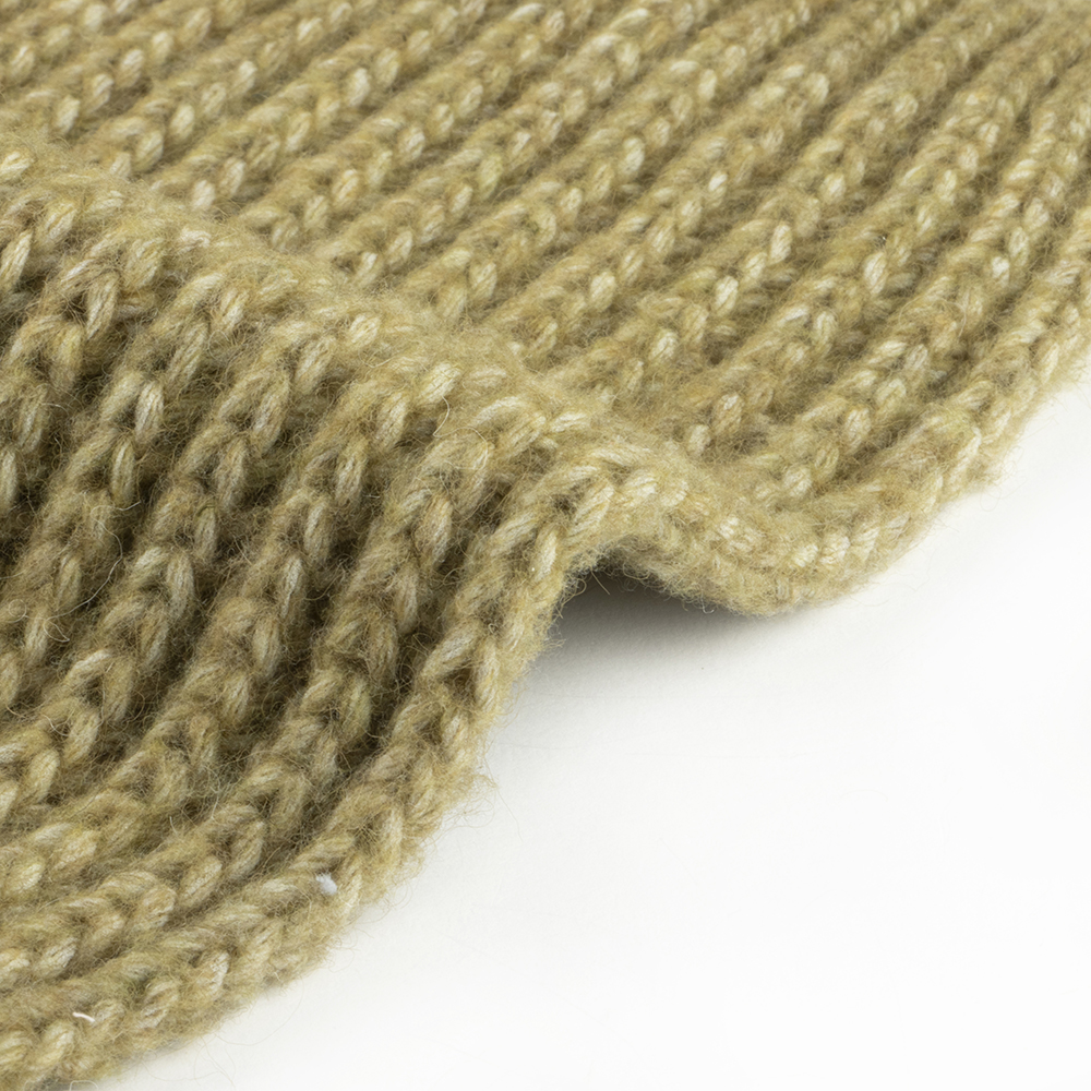 China Yarn for Hoodie  (Sweater),Polo T-shirt (Sweater), Full-Zipper Cardigan (Sweater) Air Spun Yarn Fancy Yarn Polyester Nylon green color buy from China wholesaler bulk order at wholesale price free worldwide shipping Alibaba