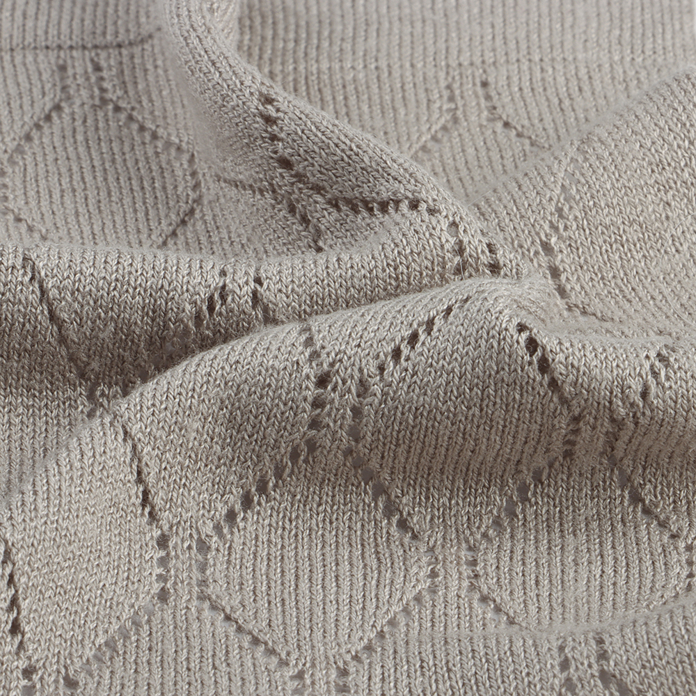 China Yarn for Knitted Jacket (Sweater),Hoodie  (Sweater),Half-Zipper Cardigan (Sweater) Woollen Spun Regular Yarn Acrylic grey color buy from China wholesaler bulk order at wholesale price free worldwide shipping Alibaba