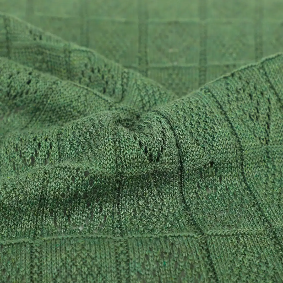 green yarn swatch, China yarn, yarn for knitting sweater, ring spun yarn, viscose yarn, yarn knitting pattern, diamond knitting pattern, buy yarn from China wholesaler bulk order at wholesale price, free worldwide shipping