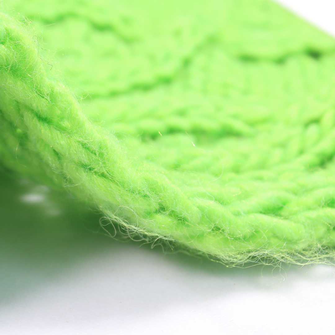 China Yarn for Knitted Jacket (Sweater),Hoodie  (Sweater),Half-Zipper Cardigan (Sweater) Woollen Spun Regular Yarn Recycled Polyester Acrylic Wool Green color buy from China wholesaler bulk order at wholesale price free worldwide shipping Alibaba