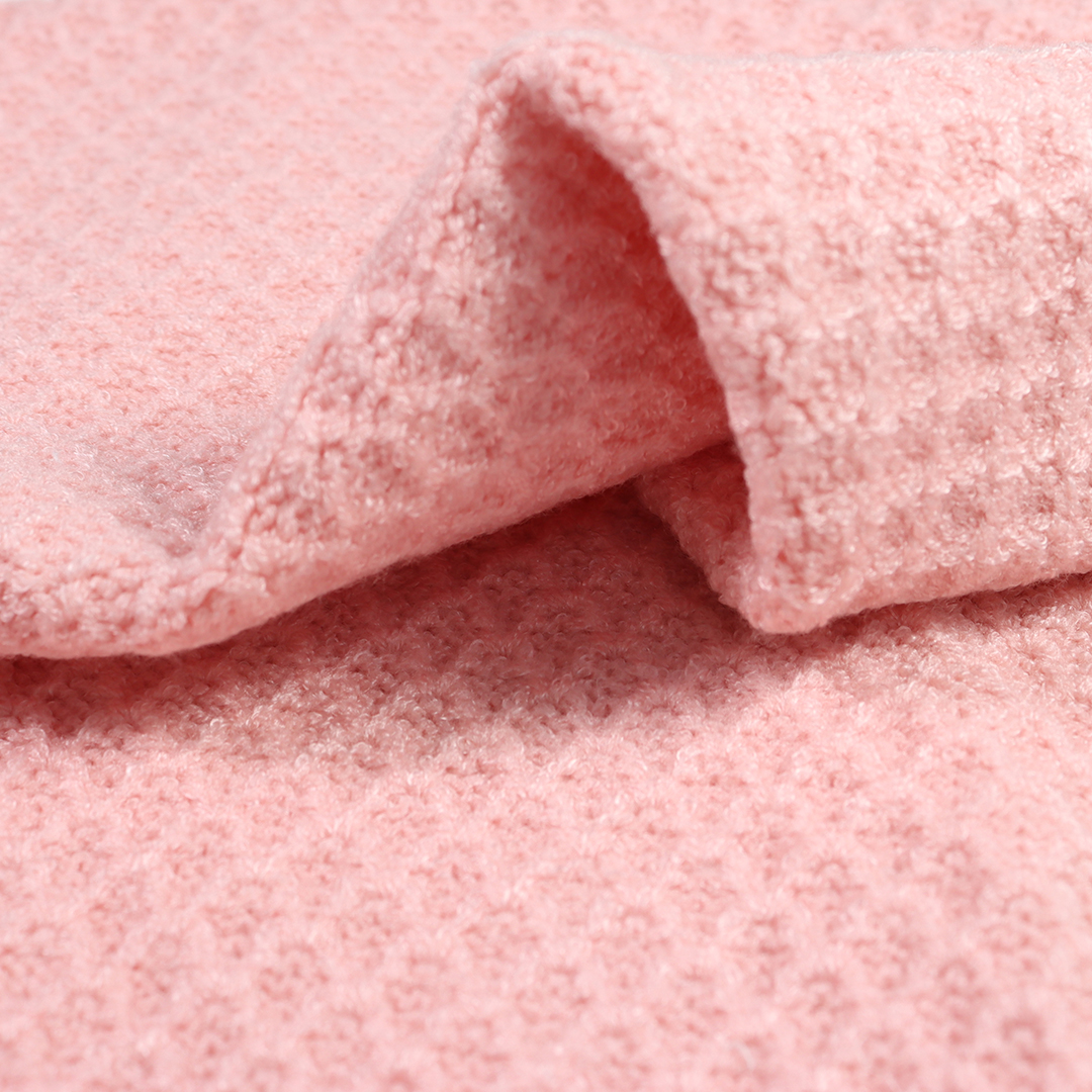 China Yarn for Crop Top Pullover (Sweater),Dresses (Cardigan Open) (Sweater) Core Spun Yarn Regular Yarn Viscose Polyester Nylon Pink color buy from China wholesaler bulk order at wholesale price free worldwide shipping Alibaba