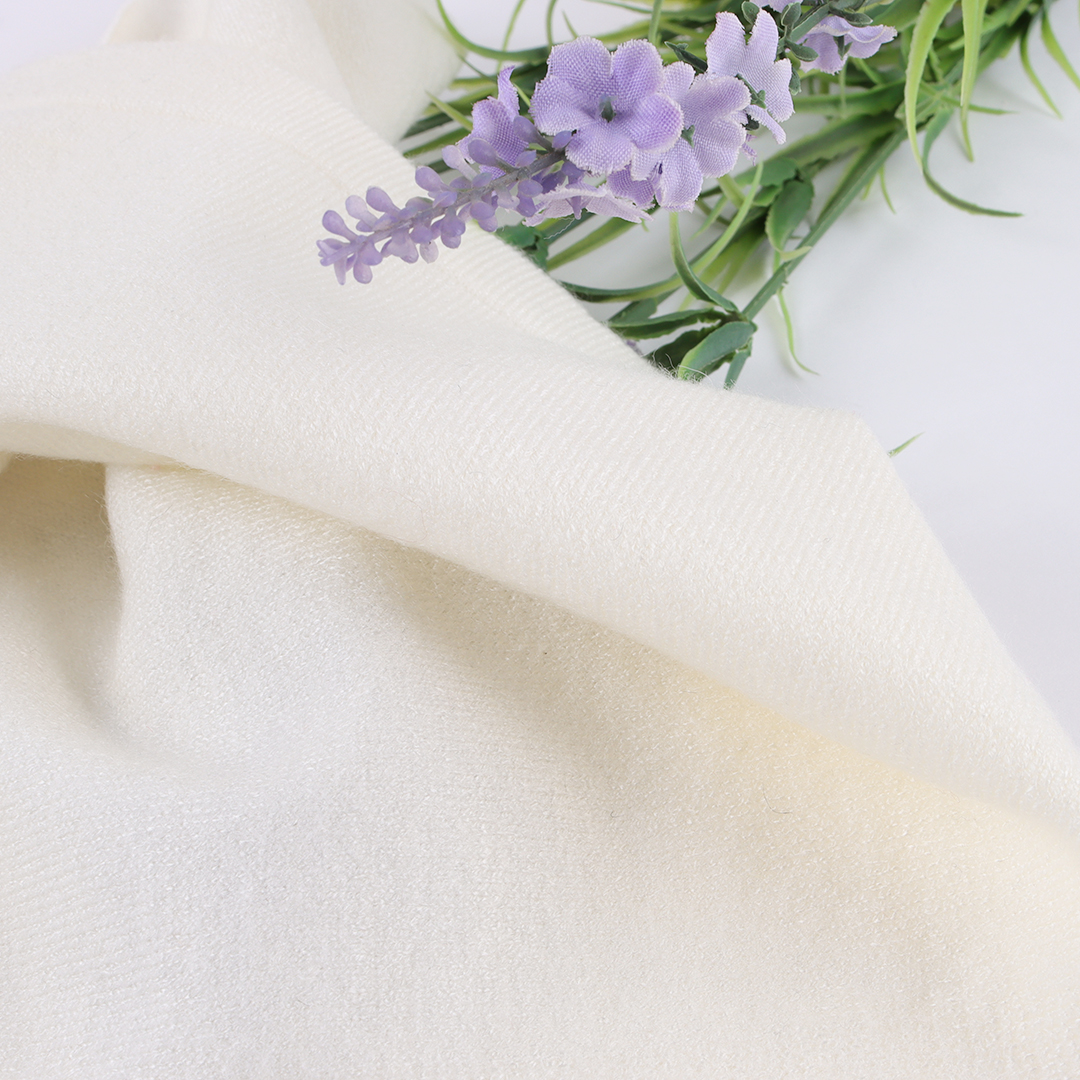 China Yarn for Half-Zipper Cardigan (Sweater),Knitted Trousers (Sweater),Knitted Jacket (Sweater) Core Spun Yarn Regular Yarn PBT Acrylic Viscose Nylon White color buy from China wholesaler bulk order at wholesale price free worldwide shipping Alibaba