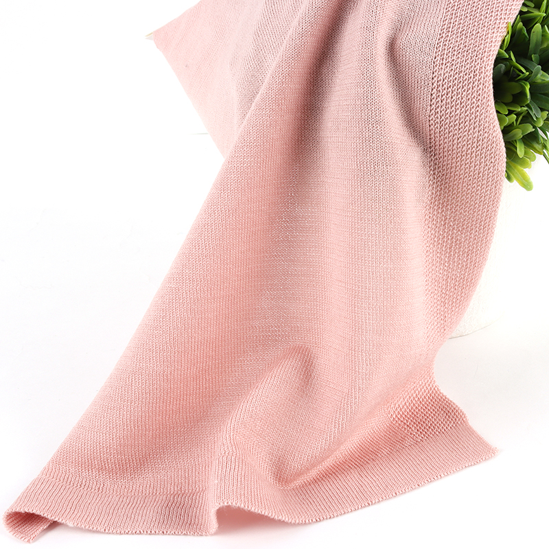 China Yarn for Ladies Vest (Sweater),Crop Top Pullover (Sweater),Dresses (Cardigan Button) (Sweater) Semi-Worsted Spun Regular Yarn Tencel Pink color buy from China wholesaler bulk order at wholesale price free worldwide shipping Alibaba