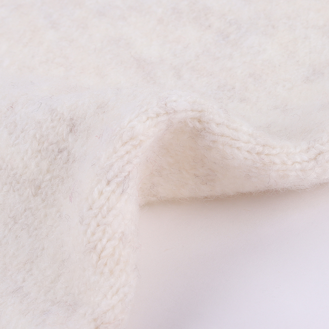 China Yarn for Crop Top Pullover (Sweater),Dresses (Cardigan Open) (Sweater) Mossy Yarn Fancy Yarn Recycled Polyester Polyester Acrylic Spandex White color buy from China wholesaler bulk order at wholesale price free worldwide shipping Alibaba