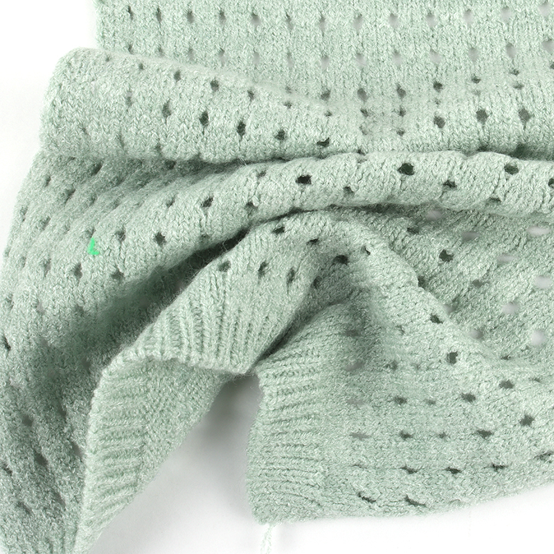 China Yarn for Polo T-shirt (Sweater),Crew Neck Pullover (Sweater),Half-Zipper Cardigan (Sweater) Core Spun Yarn Regular Yarn Viscose Polyester Nylon Green color buy from China wholesaler bulk order at wholesale price free worldwide shipping Alibaba