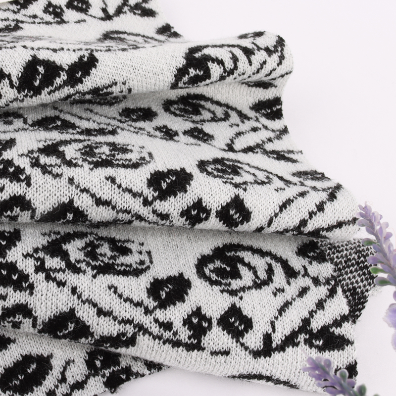 China Yarn for Open Cardigan (Sweater),Hoodie  (Sweater),Round Neck Pullover (Sweater) Semi-Worsted Spun Regular Yarn Wool Polyester Nylon Acrylic White With Black color buy from China wholesaler bulk order at wholesale price free worldwide shipping Alibaba