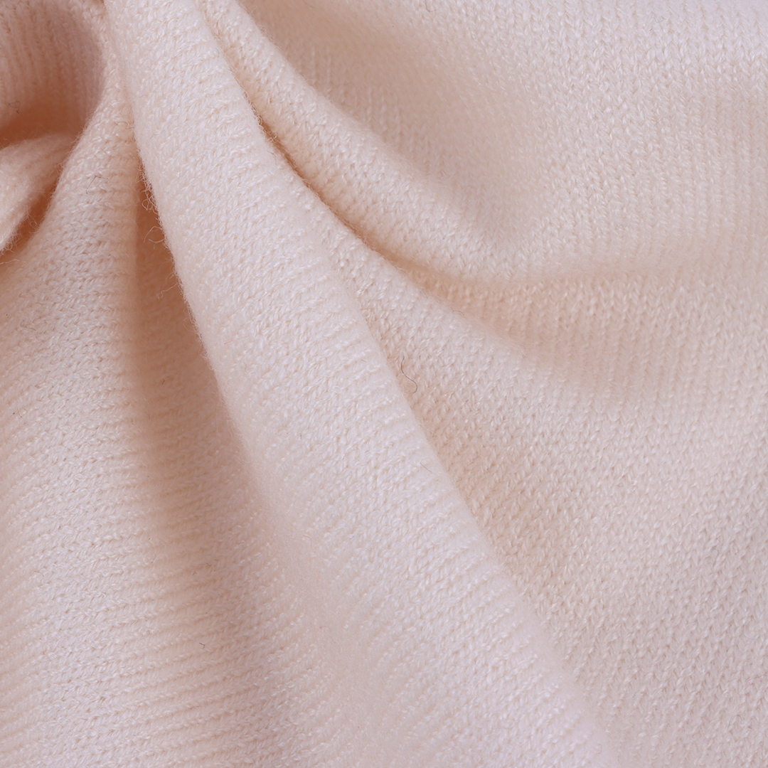 China Yarn for Ladies Vest (Sweater),Crop Top Pullover (Sweater),Dresses (Cardigan Button) (Sweater) Core Spun Yarn Regular Yarn Viscose PBT Polyester Oatmeal color buy from China wholesaler bulk order at wholesale price free worldwide shipping Alibaba