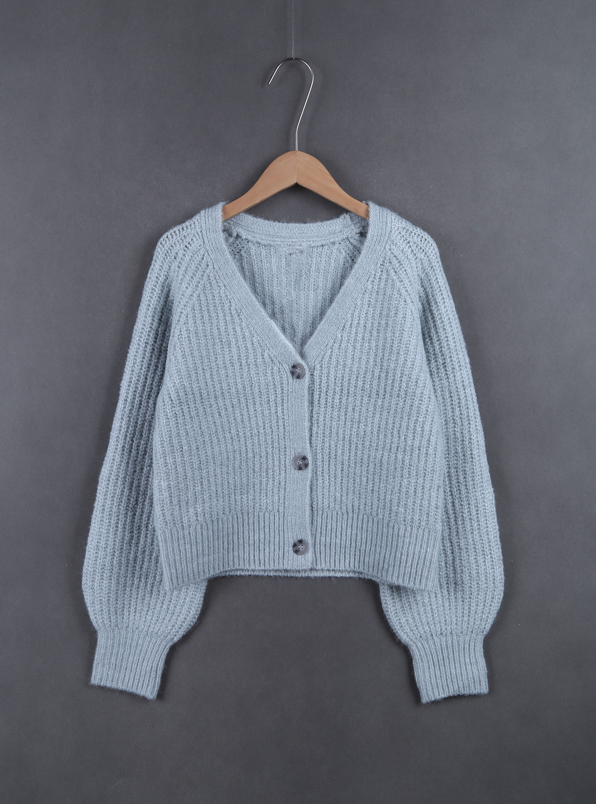 China Yarn for Dresses (Cardigan Open) (Sweater),Crop Top Pullover (Sweater) Mossy Yarn Fancy Yarn Polyester Acrylic Wool Spandex Ultimate Gray color buy from China wholesaler bulk order at wholesale price free worldwide shipping Alibaba