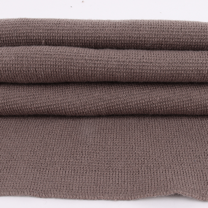 China Yarn for Ladies Vest (Sweater),Dresses (Cardigan Button) (Sweater) Ring Spun Regular Yarn Cotton Recycled Polyester Taupe color buy from China wholesaler bulk order at wholesale price free worldwide shipping Alibaba