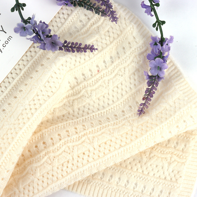 China Yarn for Dresses (Cardigan Open) (Sweater),Crop Top Pullover (Sweater) Semi-Worsted Spun Regular Yarn Viscose Polyester Wool Off White color buy from China wholesaler bulk order at wholesale price free worldwide shipping Alibaba