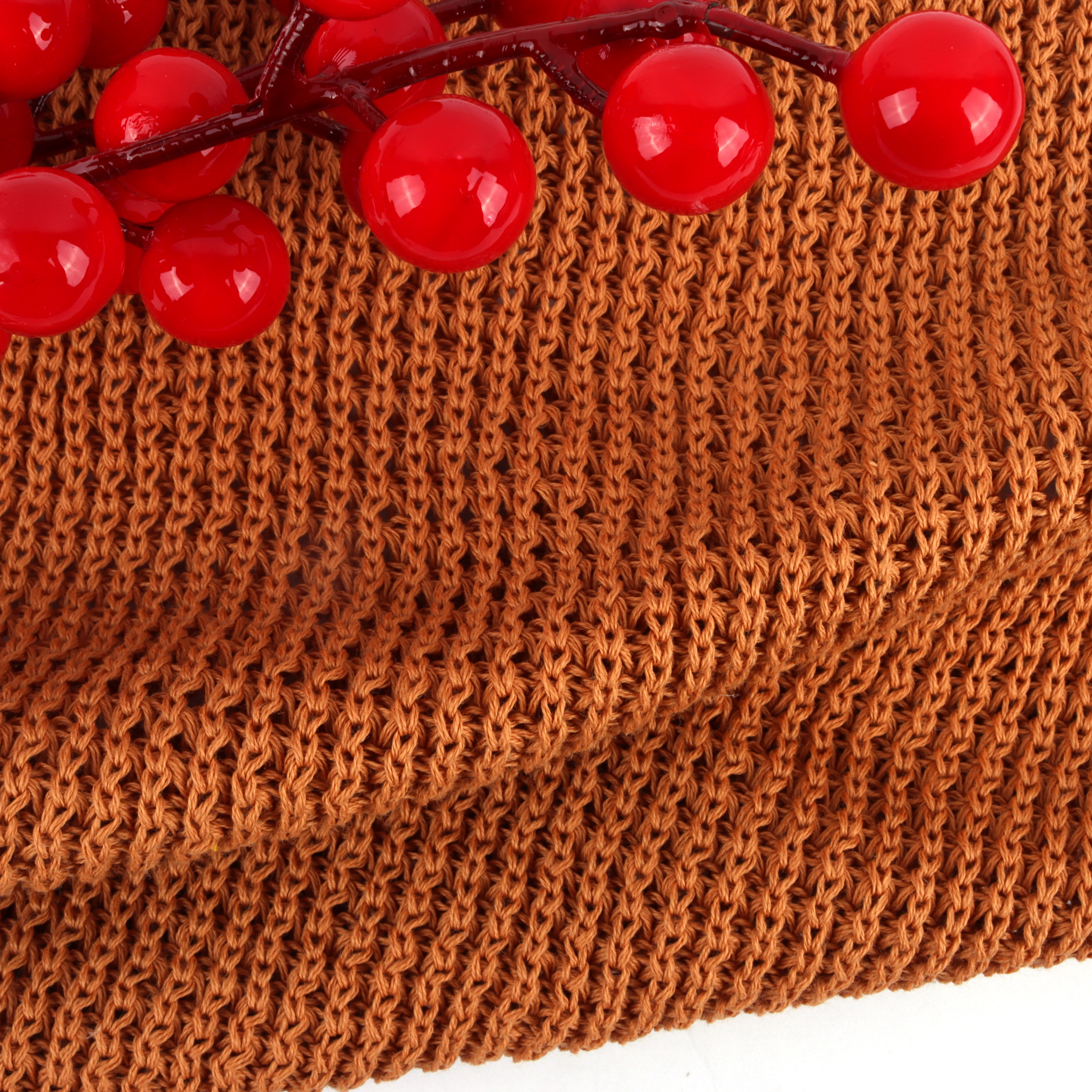 China Yarn for Open Cardigan (Sweater),Hoodie  (Sweater),Round Neck Pullover (Sweater) Ring Spun Regular Yarn Cotton Green color buy from China wholesaler bulk order at wholesale price free worldwide shipping Alibaba