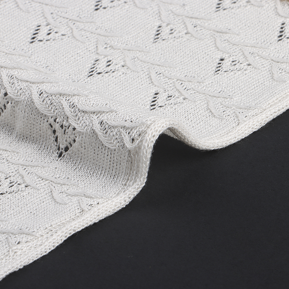 China Yarn for Knitted Jacket (Sweater),Hoodie  (Sweater),Half-Zipper Cardigan (Sweater) Woollen Spun Regular Yarn Lyocell beige color buy from China wholesaler bulk order at wholesale price free worldwide shipping Alibaba