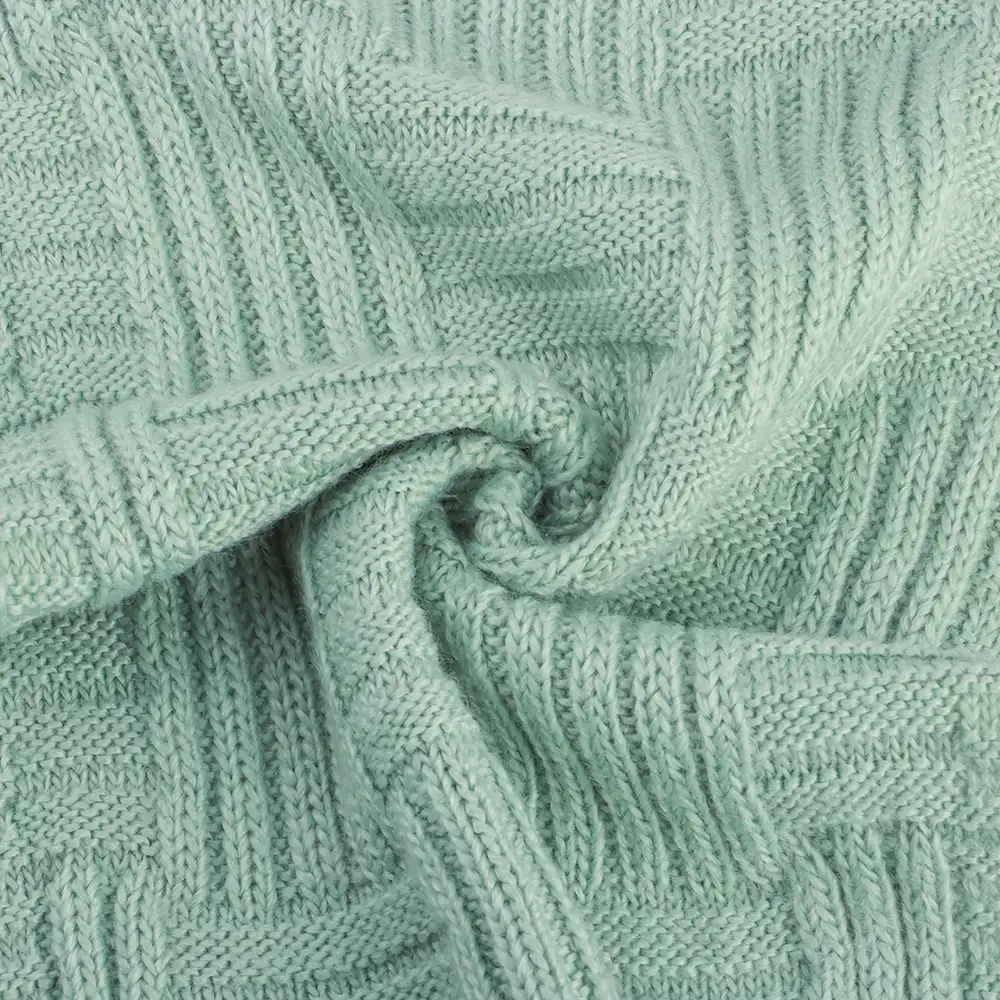 China Yarn for Ladies Vest (Sweater),Crop Top Pullover (Sweater),Dresses (Cardigan Button) (Sweater) Roving Yarn Fancy Yarn Acrylic Green color buy from China wholesaler bulk order at wholesale price free worldwide shipping Alibaba
