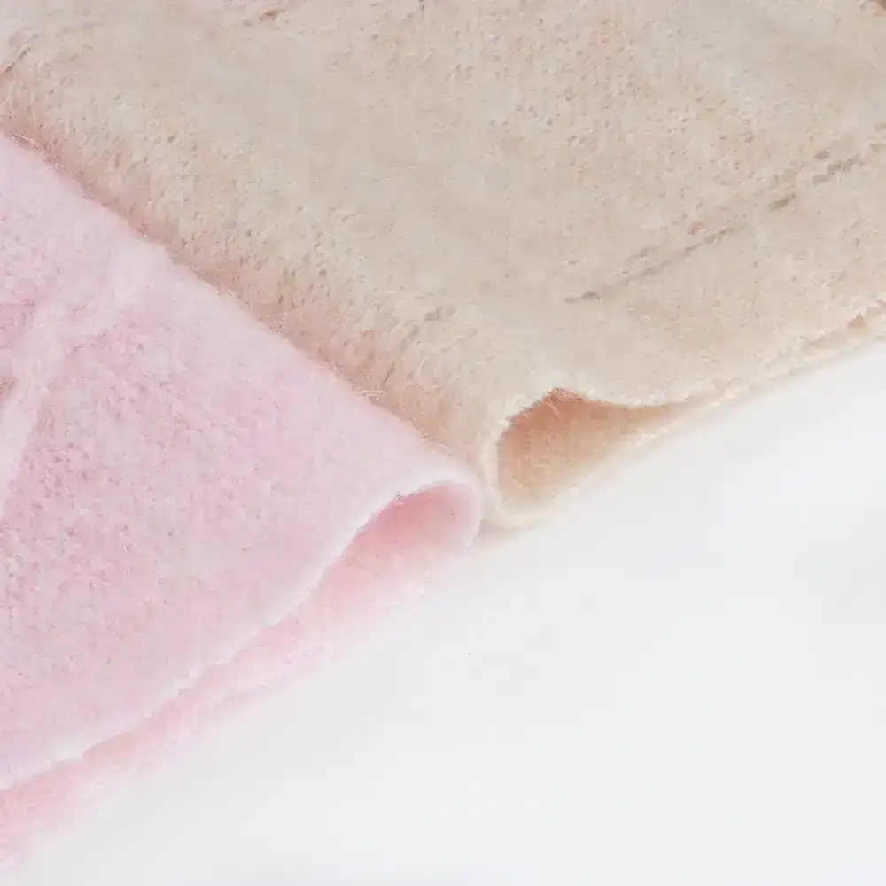 China Yarn for Ladies Vest (Sweater),Crop Top Pullover (Sweater),Dresses (Cardigan Button) (Sweater) Mossy Yarn Fancy Yarn Recycled Polyester Alpaca Wool Nylon Spandex Polyester pink color buy from China wholesaler bulk order at wholesale price free worldwide shipping Alibaba