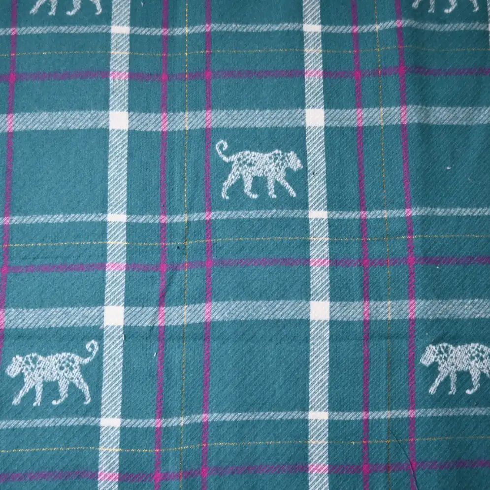 India Fabric for Shirt,Crop Top,Skirt,Over Shirt Cotton YD Twill Natural Woven Fabric Cotton Green/White color buy from India wholesaler bulk order at wholesale price free worldwide shipping Alibaba