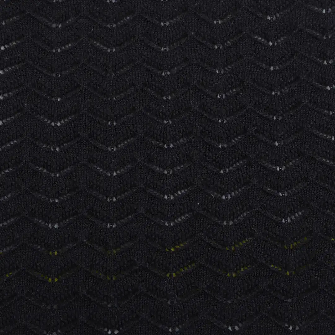 Bangladesh Yarn for Men’s Vest (Sweater),Open Cardigan (Sweater),Full-Zipper Cardigan (Sweater) Ring Spun Regular Yarn Cotton Combed Black color buy from Bangladesh wholesaler bulk order at wholesale price free worldwide shipping Alibaba