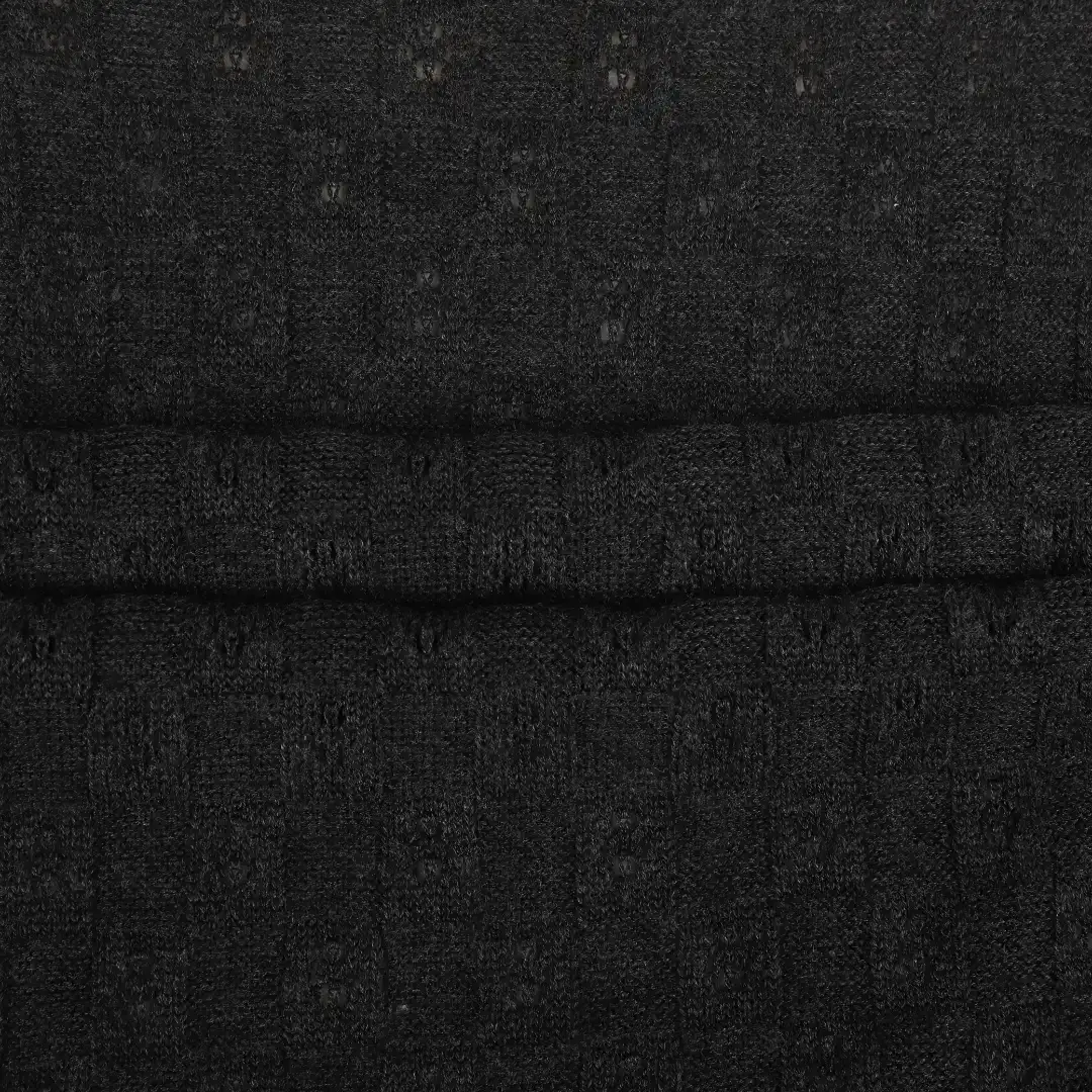 Bangladesh Yarn for Ladies Vest (Sweater),Men’s Vest (Sweater),Open Cardigan (Sweater),Full-Zipper Cardigan (Sweater),Half-Zipper Cardigan (Sweater) Ring Spun Regular Yarn Viscose RED color buy from Bangladesh wholesaler bulk order at wholesale price free worldwide shipping Alibaba