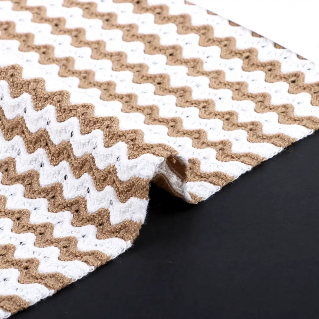 China Yarn for Polo Shirt,Crop Top,Round Neck Pullover (Sweater),Crew Neck Pullover (Sweater),Crop Top Pullover (Sweater) Ring Spun Regular Yarn Nylon white&brown color buy from China wholesaler bulk order at wholesale price free worldwide shipping Alibaba