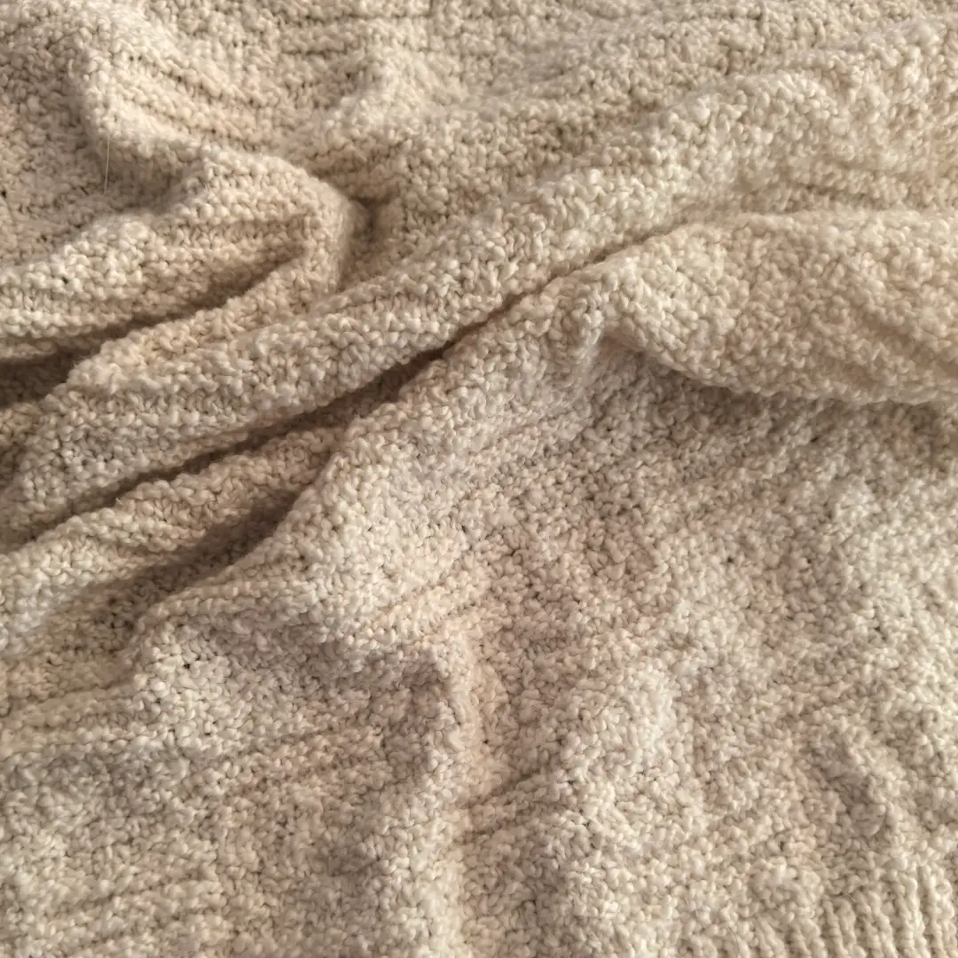 China Yarn for Open Cardigan (Sweater),Round Neck Pullover (Sweater),Crop Top Pullover (Sweater),Hoodie  (Sweater) Knot Yarn Fancy Yarn Cotton Nylon (Juan) Elastane 米色 color buy from China wholesaler bulk order at wholesale price free worldwide shipping Alibaba