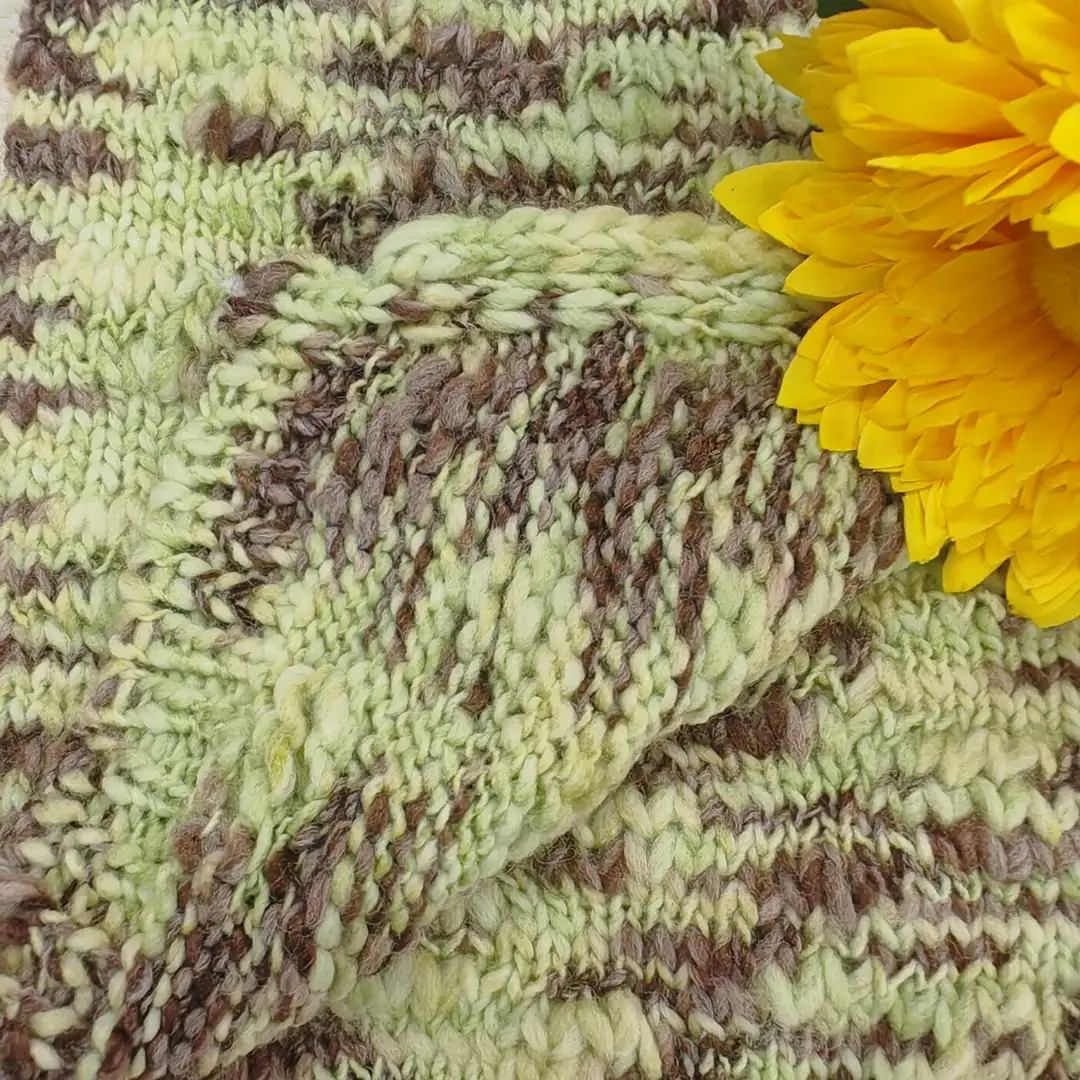 China Yarn for Open Cardigan (Sweater),Crew Neck Pullover (Sweater),Crop Top Pullover (Sweater) Roving Yarn Fancy Yarn Recycled Polyester Acrylic Nylon Wool multicolor color buy from China wholesaler bulk order at wholesale price free worldwide shipping Alibaba