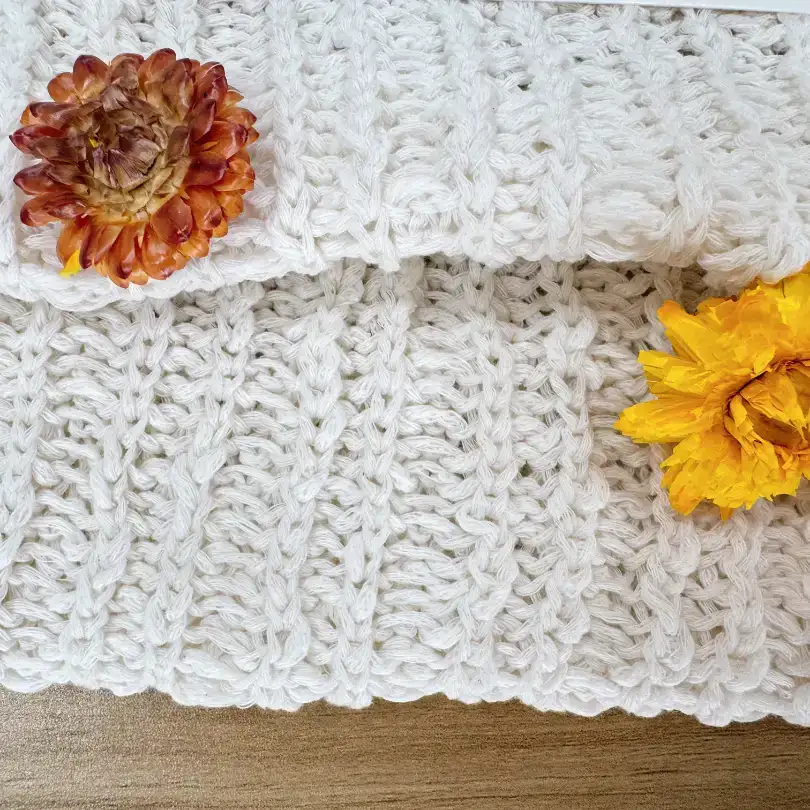 China Yarn for Open Cardigan (Sweater),Full-Zipper Cardigan (Sweater),Round Neck Pullover (Sweater),Crew Neck Pullover (Sweater) Twisted Yarn Twisted Yarn Recycled Cotton Recycled Polyester white color buy from China wholesaler bulk order at wholesale price free worldwide shipping Alibaba