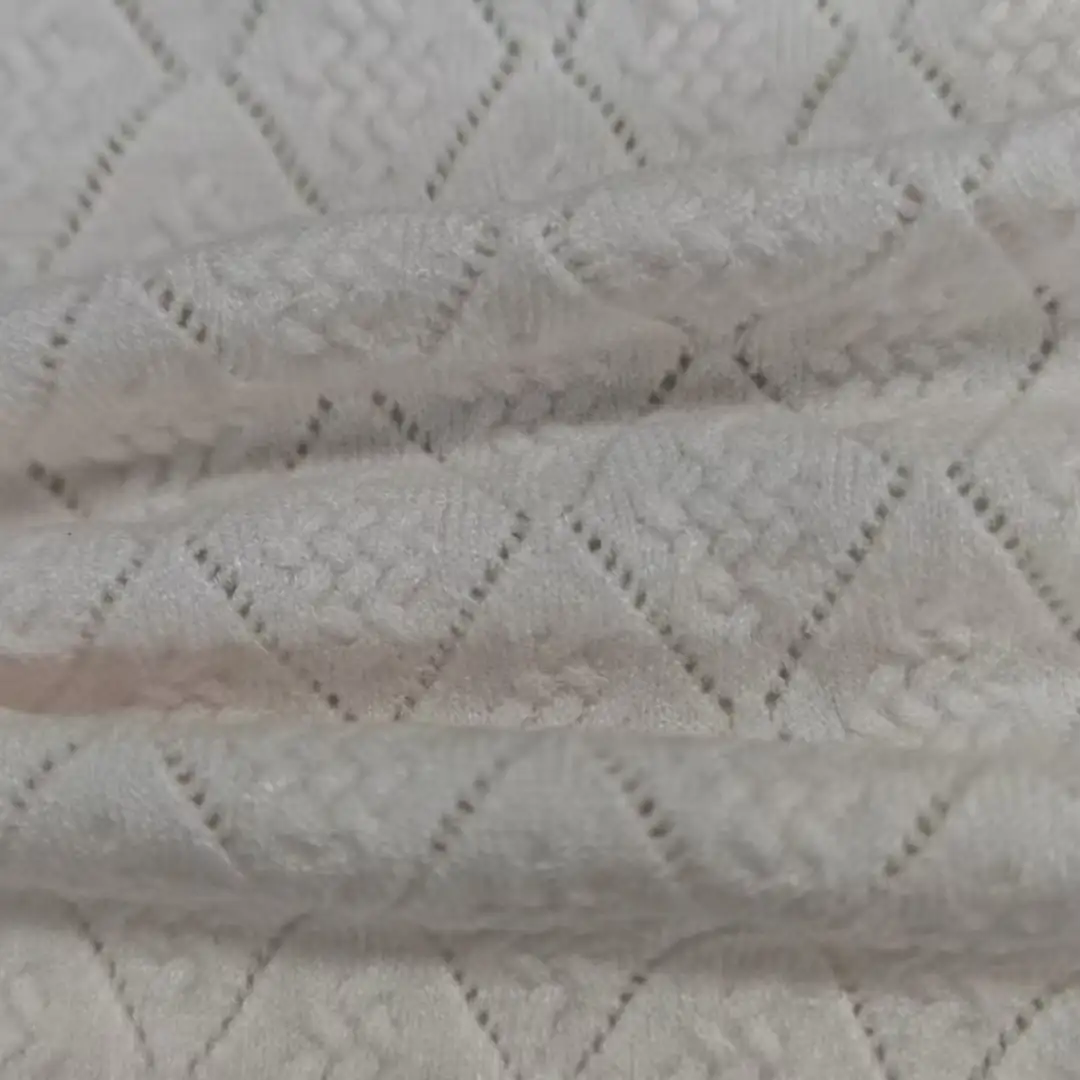 China Yarn for Crop Top,Half-Zipper Cardigan (Sweater),Shirt Long Sleeve Zipper (Sweater),Crop Top Pullover (Sweater) Core Spun Yarn Regular Yarn Viscose Polyester Nylon Pink color buy from China wholesaler bulk order at wholesale price free worldwide shipping Alibaba